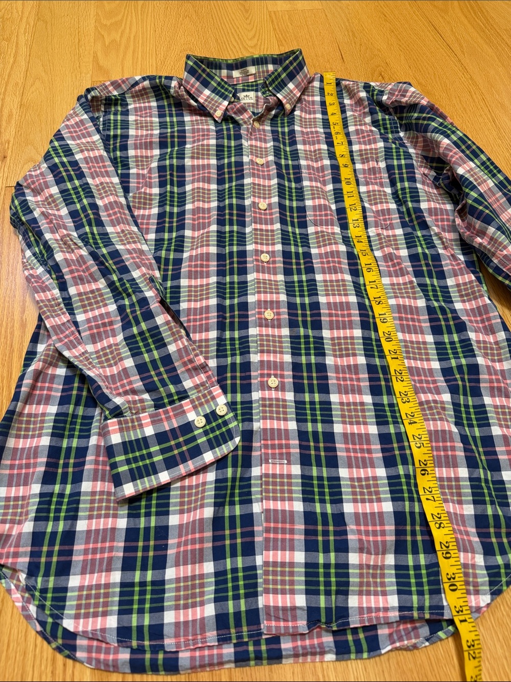 Peter Millar men’s large plaid cotton shirt. - Picture 3 of 5